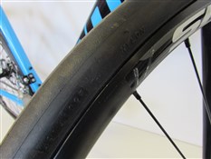 Giant Defy Advanced 3 - Ex Demo - Large 2015 Road Bike
