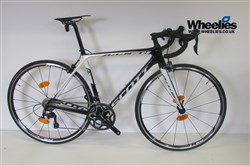 Scott Addict 30 - 52cm - Ex Display 2015 Road Bike