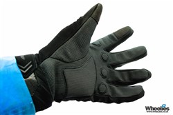 SealSkinz Halo All Weather Long Finger Cycling Gloves AW16