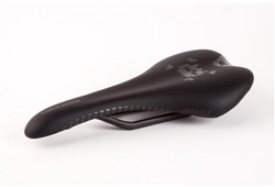 Joystick Binary Carbon Saddle